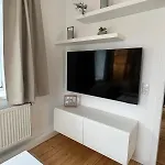 Yellow House - 3 Steyr