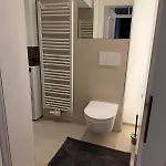 Yellow House - 3 Apartamento *