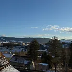 Yellow House - 3 Steyr