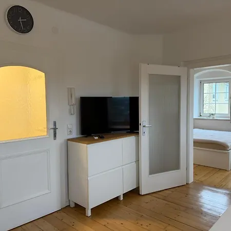 アパート Yellow House - 3 *