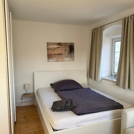 Yellow House - 3 *