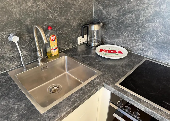 Yellow House - 3 Daire *