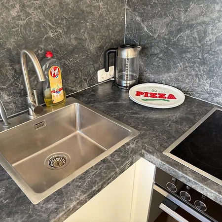 Yellow House - 3 Апартаменты *