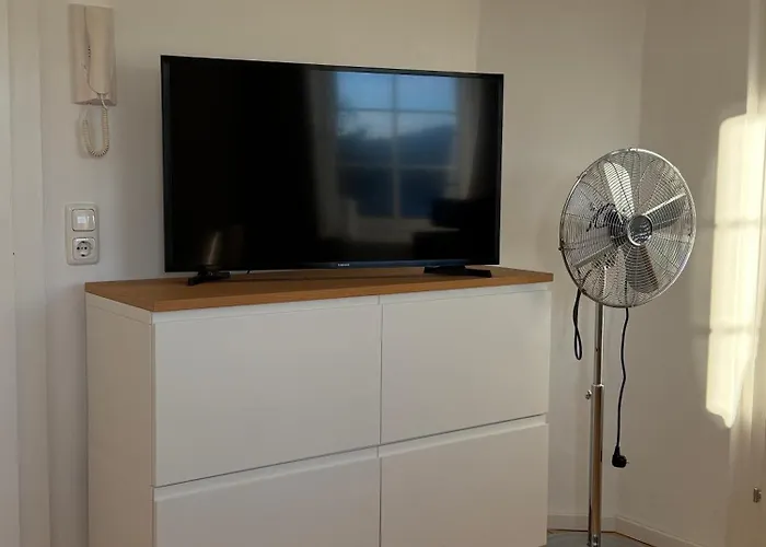 Апартаменты Yellow House - 3 *